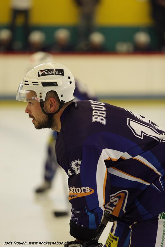 Avignon 5 - 3 Tours II