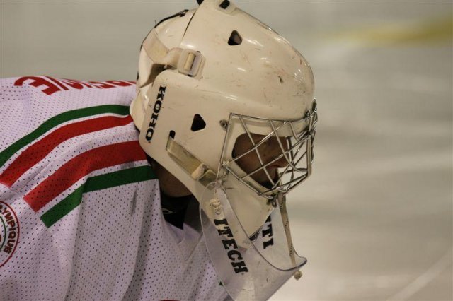 Photo hockey match Montpellier  - Courbevoie  le 20/12/2008