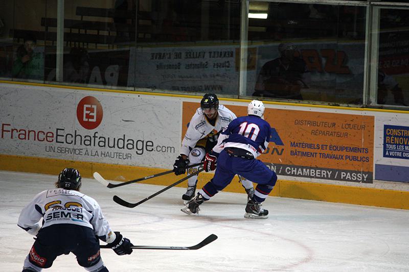 Chamonix  3 - 1 France U20
