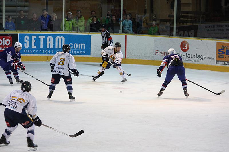 Chamonix  3 - 1 France U20