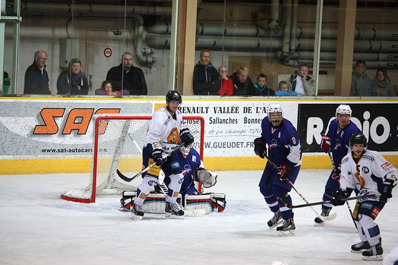 Chamonix  3 - 1 France U20