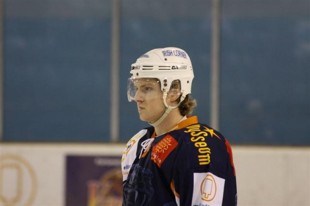 Photo hockey match Montpellier  - Courbevoie  le 20/12/2008