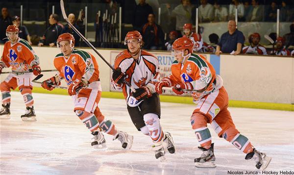 Courbevoie  3 - 2 Neuilly/Marne