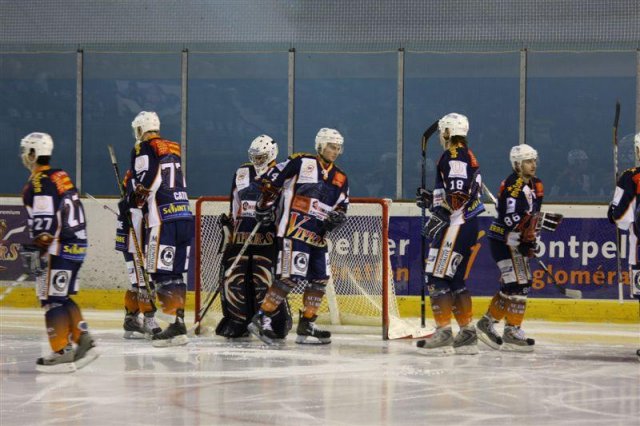 Photo hockey match Montpellier  - Courbevoie  le 20/12/2008