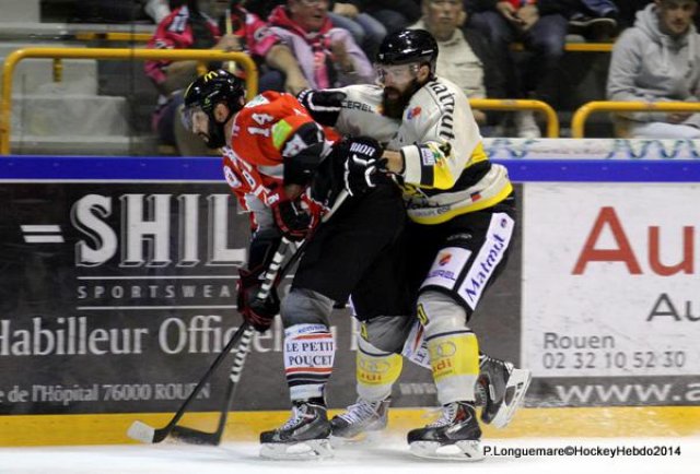 Photo hockey match Rouen - Amiens  le 26/08/2014