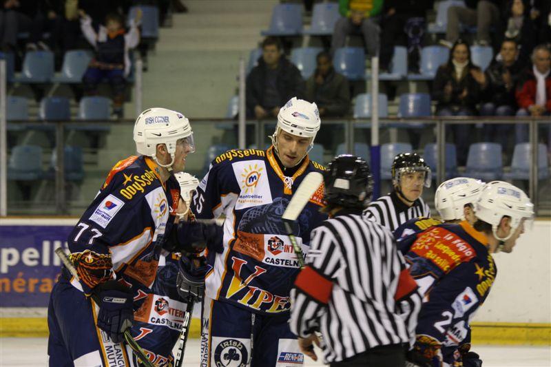 Montpellier  3 - 4 Courbevoie 