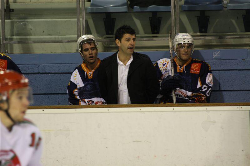 Montpellier  3 - 4 Courbevoie 