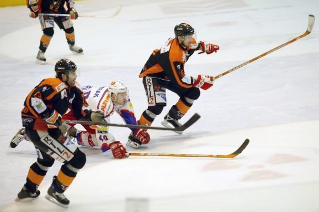 Photo hockey match Tours  - Epinal  le 22/12/2007