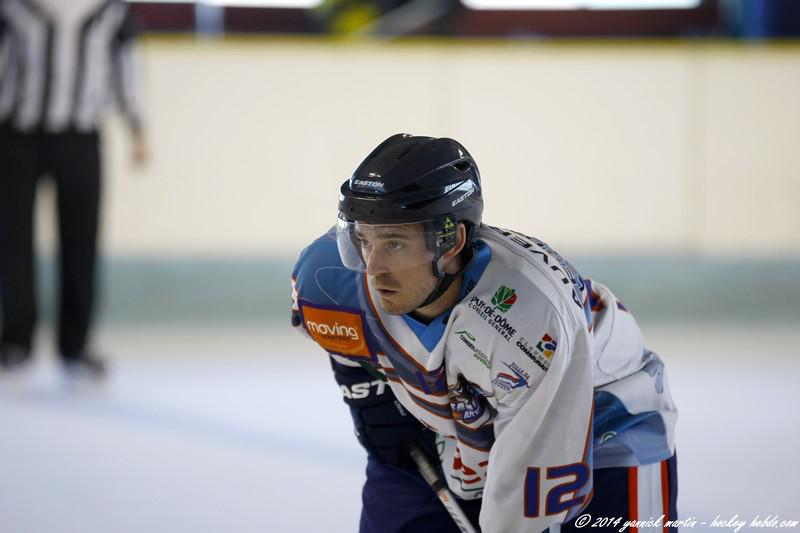 Clermont-Ferrand 0 - 0 Roanne