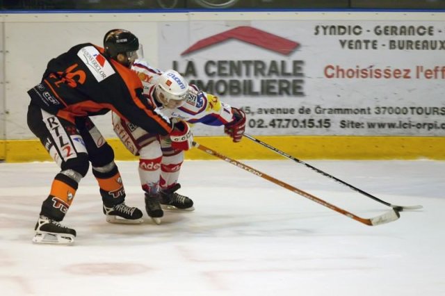 Photo hockey match Tours  - Epinal  le 22/12/2007