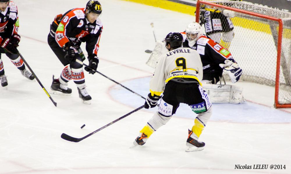 Amiens  2 - 6 Rouen