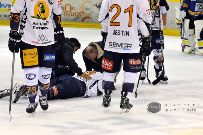 Dijon  2 - 3 Chamonix 