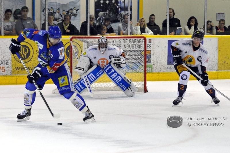 Dijon  2 - 3 Chamonix 