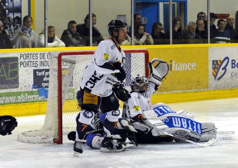 Dijon  2 - 3 Chamonix 