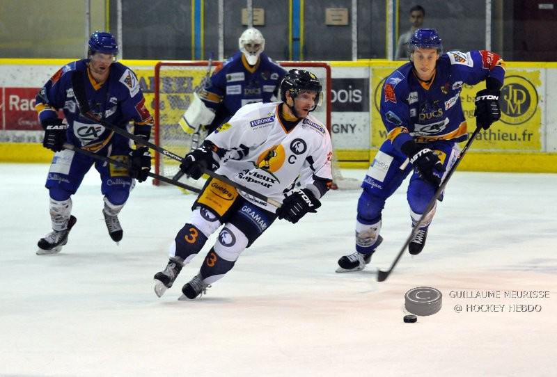 Dijon  2 - 3 Chamonix 