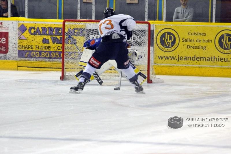 Dijon  2 - 3 Chamonix 