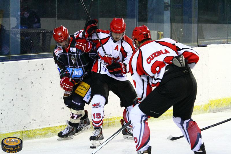 Mont-Blanc 4 - 3 Neuilly/Marne