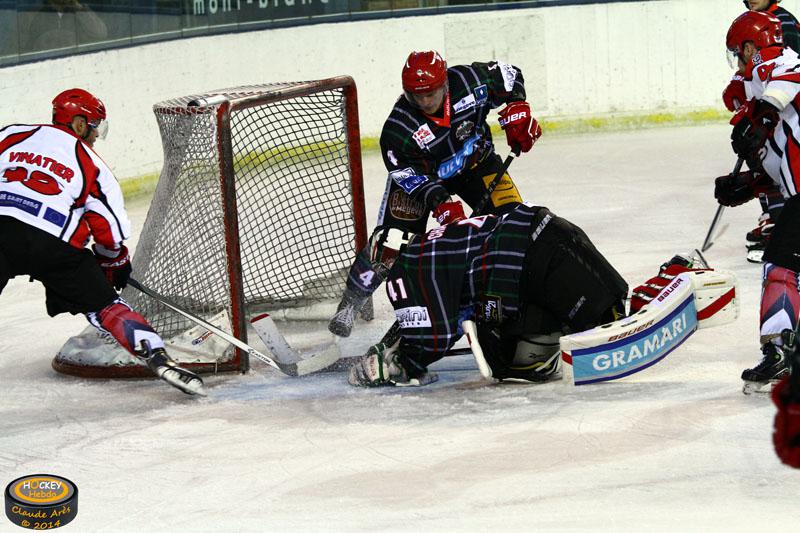 Mont-Blanc 4 - 3 Neuilly/Marne