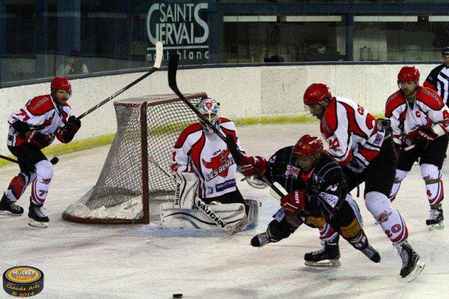 Photo hockey match Mont-Blanc - Neuilly/Marne le 13/09/2014