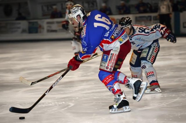 Photo hockey match Epinal  - Angers  le 23/12/2008