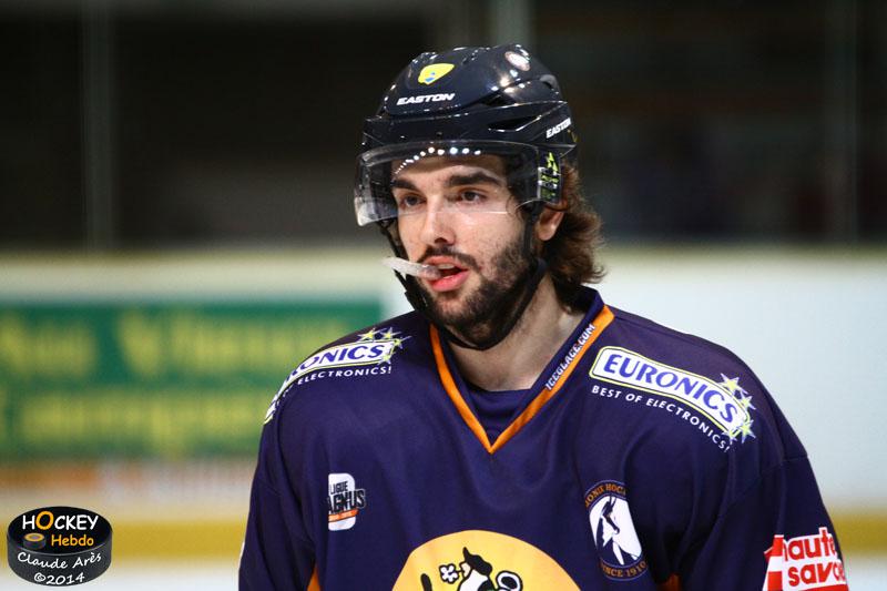 Chamonix  3 - 0 Grenoble 
