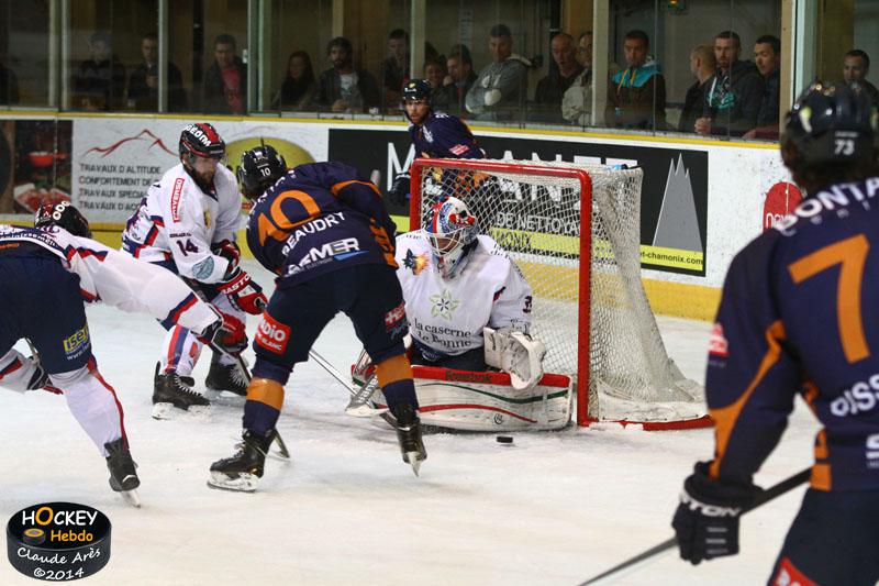 Chamonix  3 - 0 Grenoble 