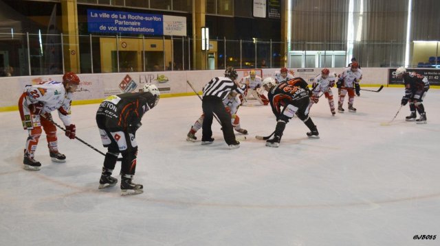 Photo hockey match La Roche-sur-Yon - Amnéville le 20/09/2014