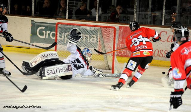 Briançon  5 - 4 Angers 