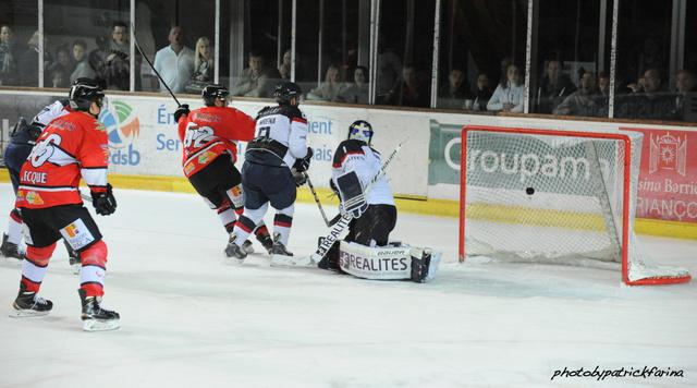Briançon  5 - 4 Angers 