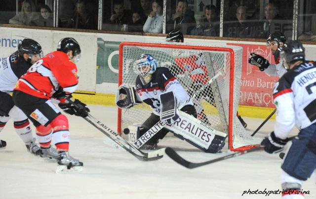 Briançon  5 - 4 Angers 