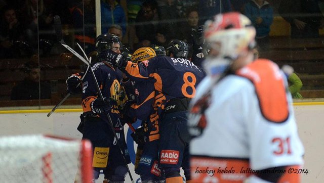 Photo hockey match Chamonix  - Epinal  le 04/10/2014
