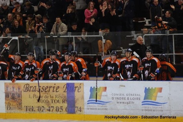 Photo hockey match Tours  - Mont-Blanc le 26/12/2008