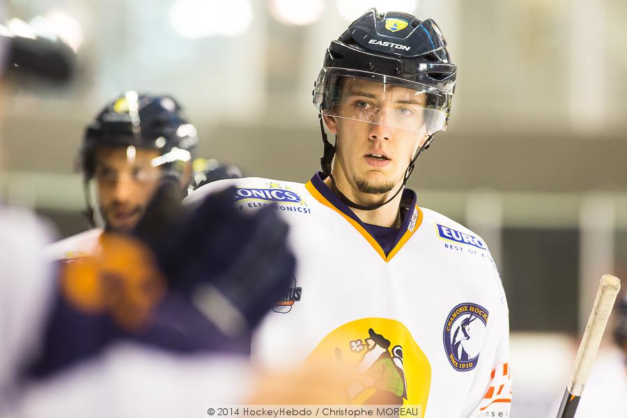 Strasbourg  3 - 2 Chamonix 