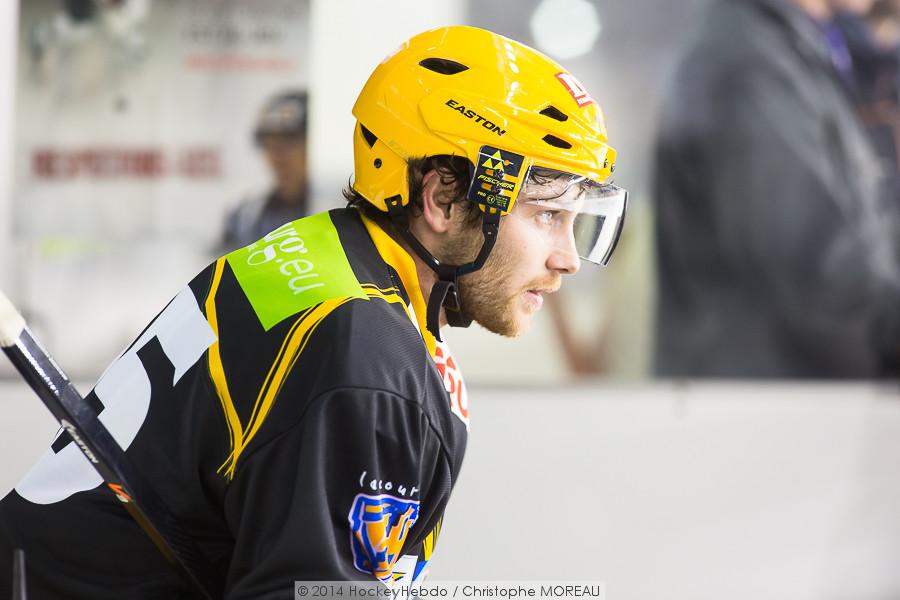 Strasbourg  3 - 2 Chamonix 