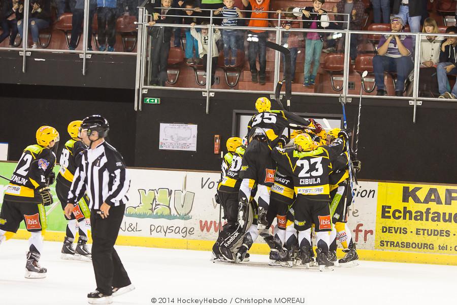 Strasbourg  3 - 2 Chamonix 