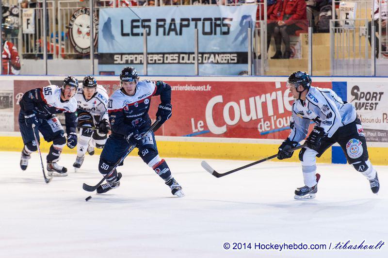Angers  7 - 3 Brest 