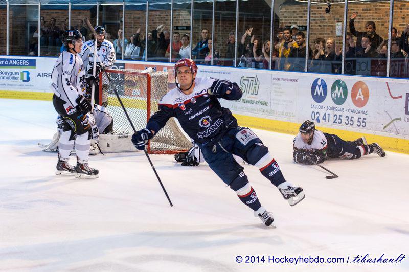 Angers  7 - 3 Brest 