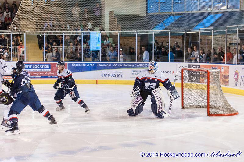 Angers  7 - 3 Brest 