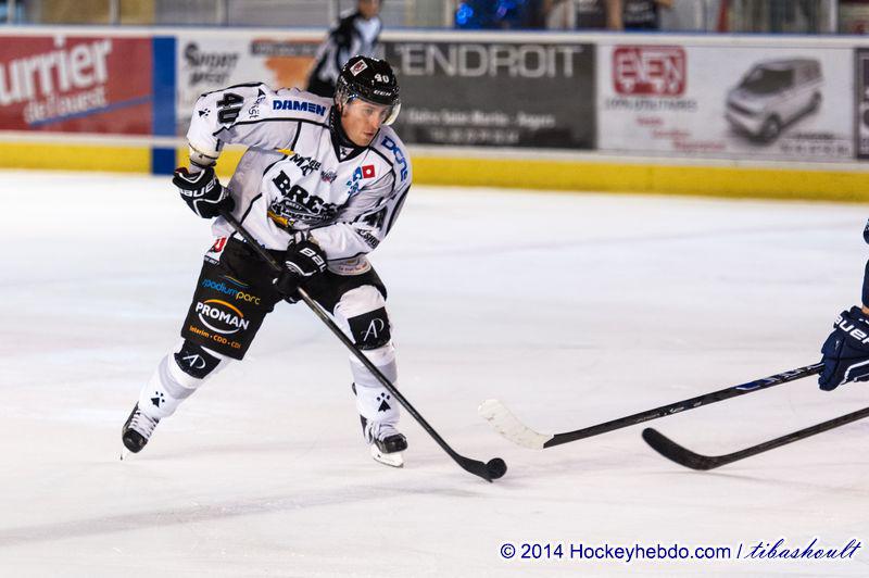 Angers  7 - 3 Brest 
