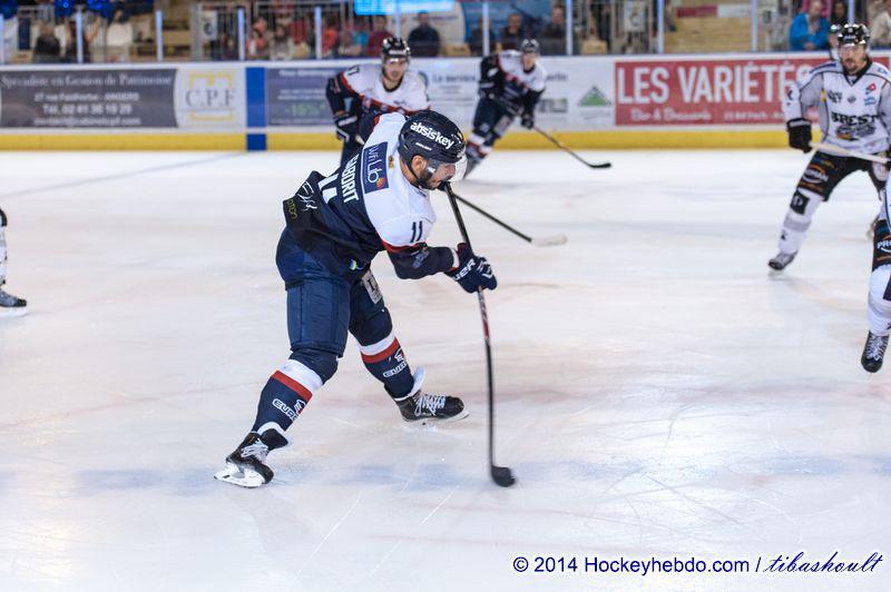 Angers  7 - 3 Brest 