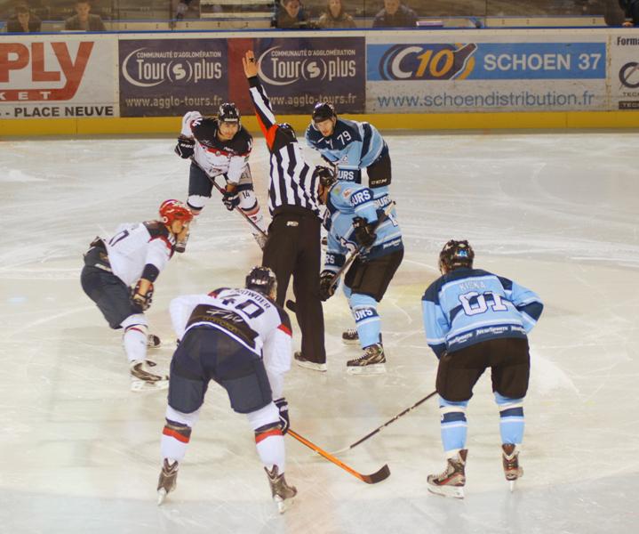 Tours  1 - 8 Angers 