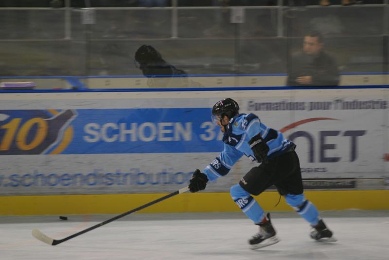 Tours  1 - 8 Angers 