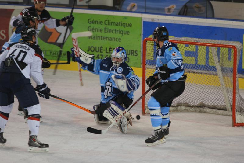 Tours  1 - 8 Angers 