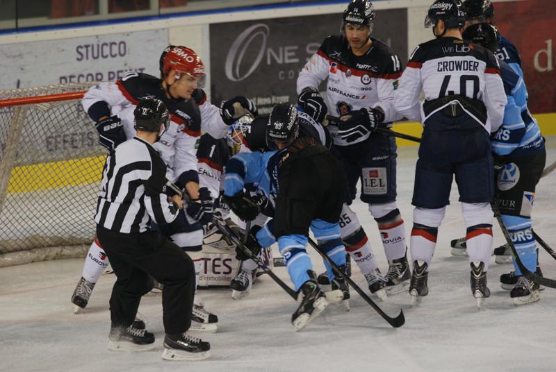 Tours  1 - 8 Angers 