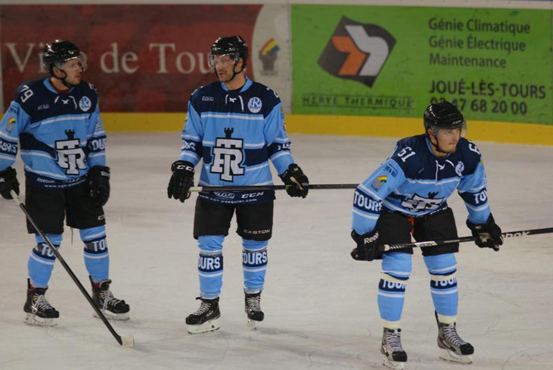 Tours  1 - 8 Angers 