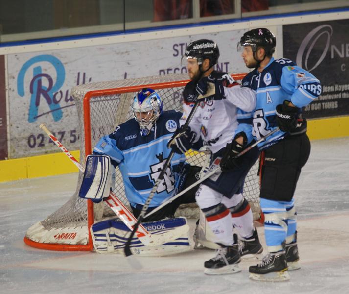 Tours  1 - 8 Angers 
