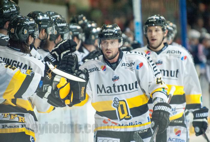 Grenoble  4 - 2 Rouen
