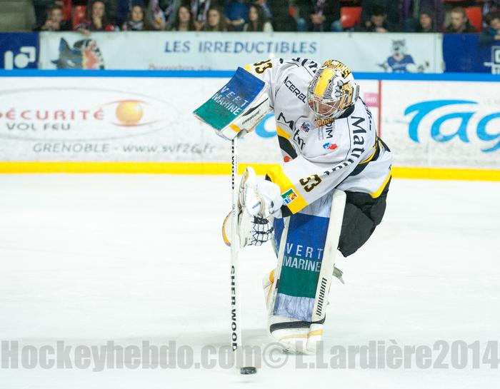 Grenoble  4 - 2 Rouen