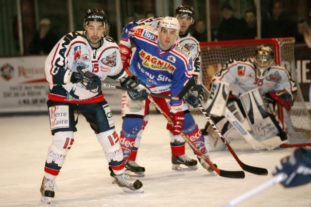 Photo hockey match Epinal  - Angers  le 08/12/2007