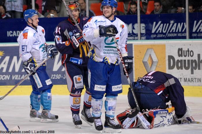 Grenoble  5 - 3 Dijon 